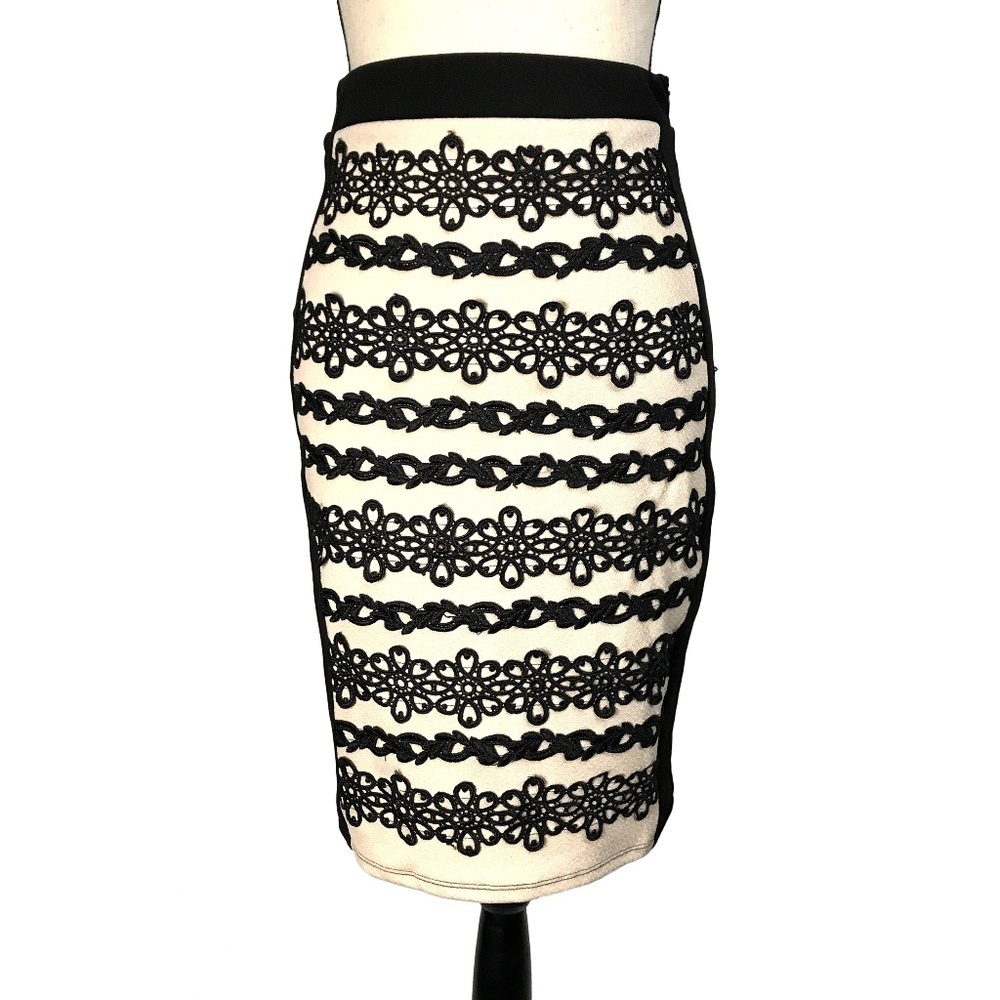 New!! Nikibiki Tan & Black Pencil Skirt with Lace - Picture 4 of 6
